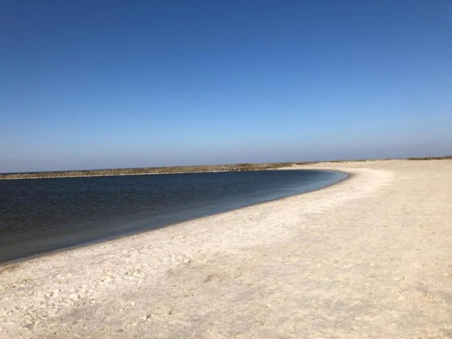 Villa Gezellige Pipo Met Grote Schommel Aan Het Water Medemblik Esterno foto
